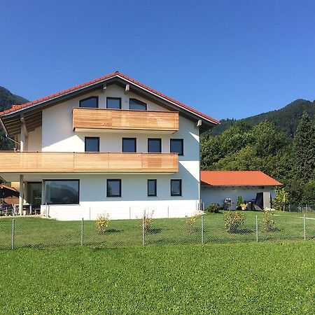 5-Sterne Active Ferienwohnung Chiemgau Marquartstein Kamer foto